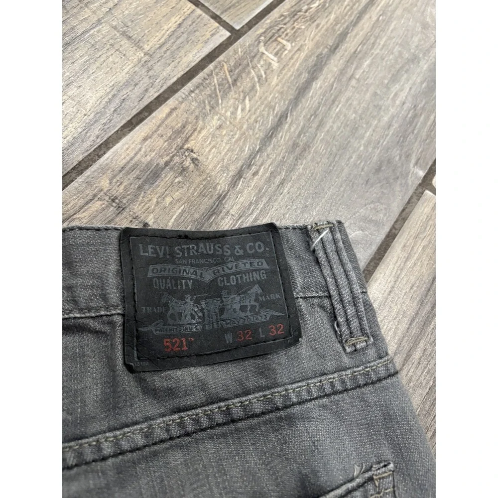 Levi's 521 Men's W32 L32 Gray Slim Fit Straight Leg Denim Jeans